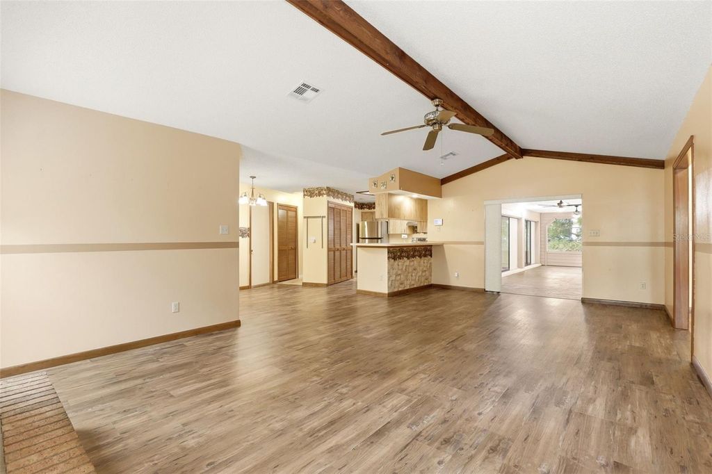 Image 15 of property listing at 3286 LAKE TWYLO ROAD, Orlando, FL 32817
