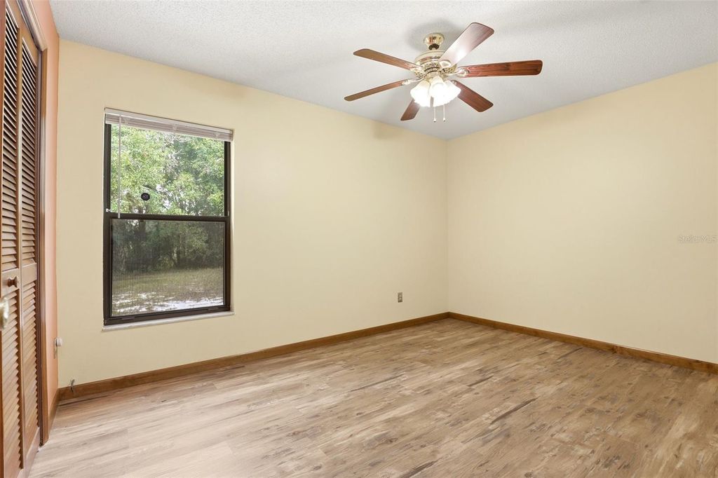 Image 35 of property listing at 3286 LAKE TWYLO ROAD, Orlando, FL 32817