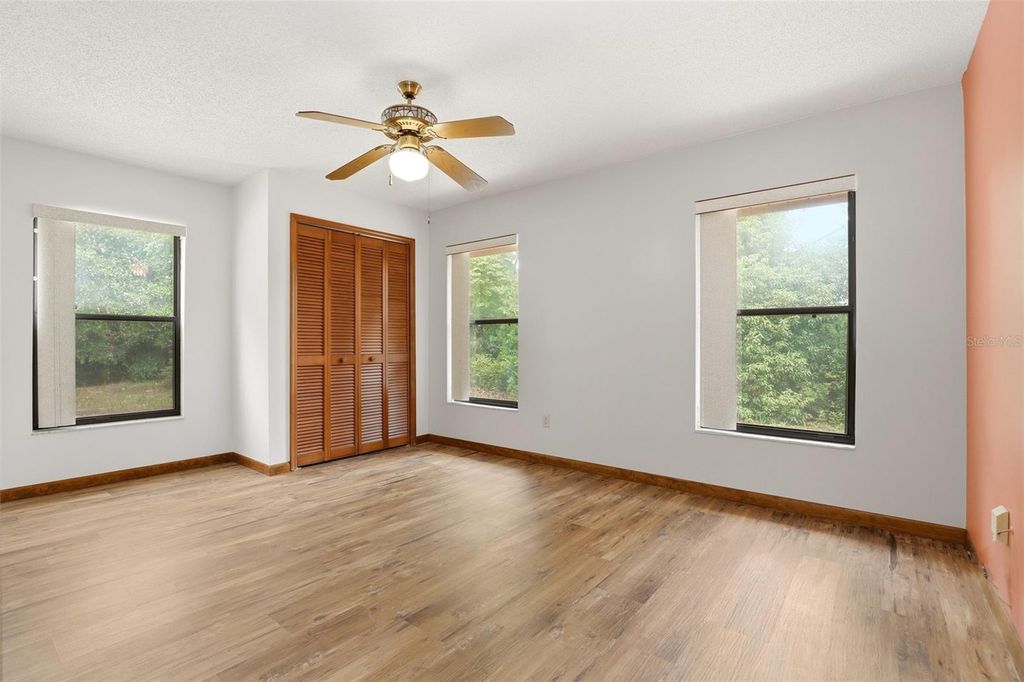 Image 36 of property listing at 3286 LAKE TWYLO ROAD, Orlando, FL 32817