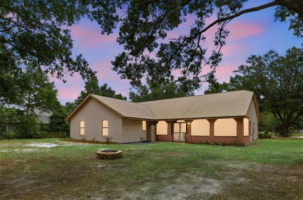Image 41 of property listing at 3286 LAKE TWYLO ROAD, Orlando, FL 32817