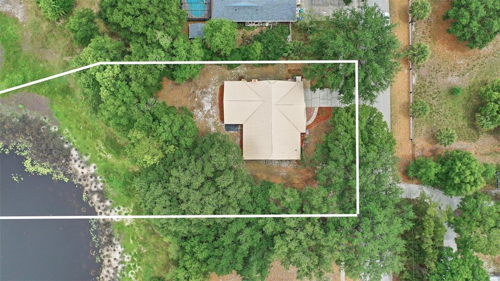 Image 52 of property listing at 3286 LAKE TWYLO ROAD, Orlando, FL 32817