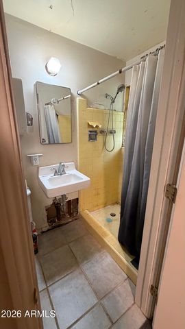 4648 E PALM Lane, Phoenix, AZ 85008