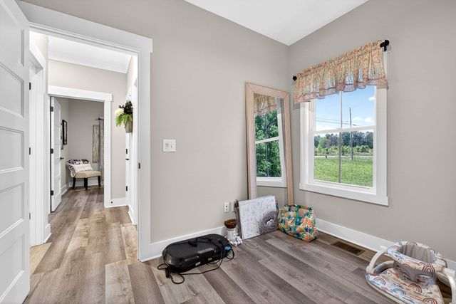 155 Lakewood Cir, Smithville, TN 37166