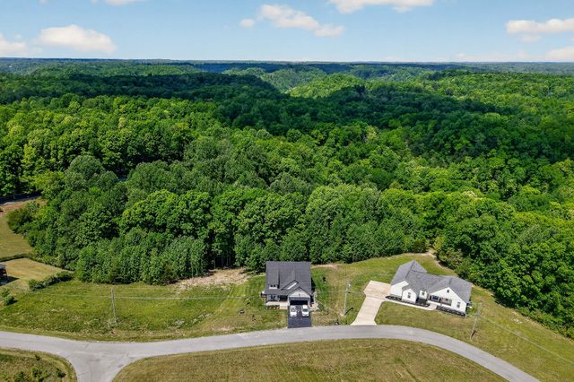 155 Lakewood Cir, Smithville, TN 37166