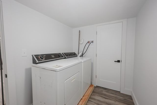 16 Silver Lake Road, Hollis, NH 03049