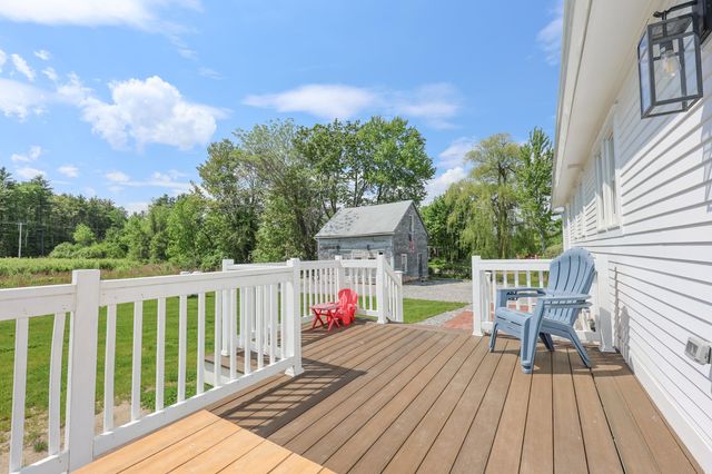 16 Silver Lake Road, Hollis, NH 03049