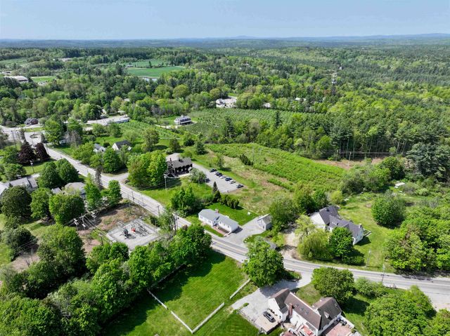 16 Silver Lake Road, Hollis, NH 03049