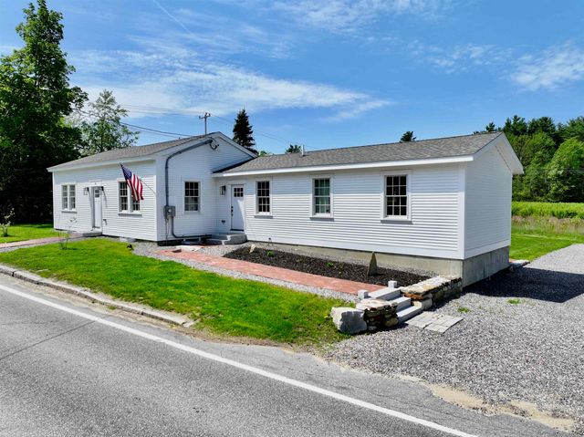 16 Silver Lake Road, Hollis, NH 03049