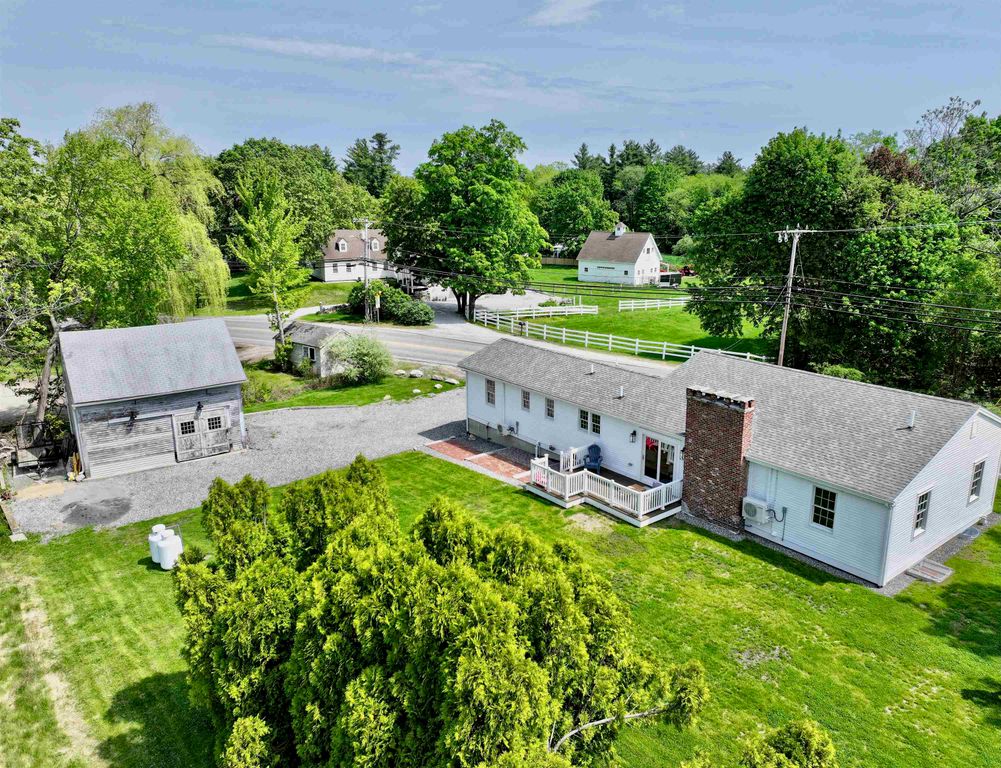 16 Silver Lake Road, Hollis, NH 03049