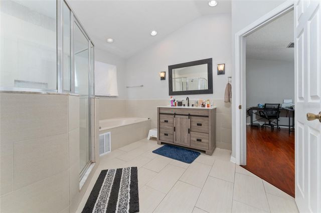 2035 ISLAND BROOK LANE, Orlando, FL 32824