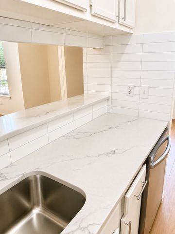 4952 Berridge Lane, Dallas, TX 75227