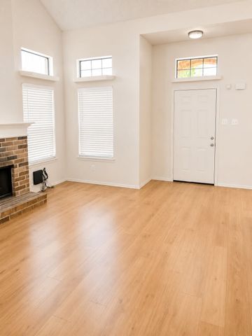 4952 Berridge Lane, Dallas, TX 75227