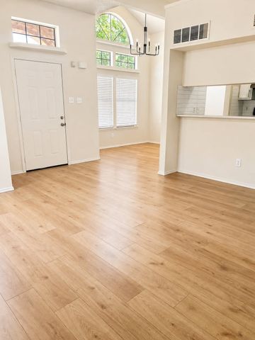 4952 Berridge Lane, Dallas, TX 75227