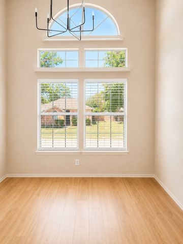 4952 Berridge Lane, Dallas, TX 75227