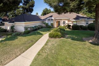 1610 Corsica Dr, Yuba City, CA 95993