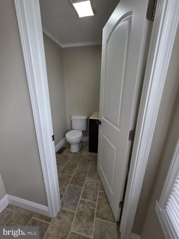 617 MONROE ST, Harrisburg, PA 17113