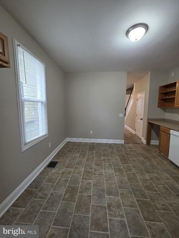 617 MONROE ST, Harrisburg, PA 17113