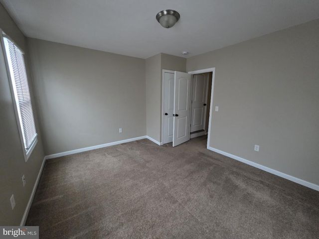 617 MONROE ST, Harrisburg, PA 17113