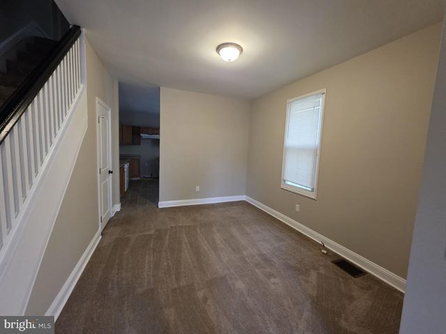 617 MONROE ST, Harrisburg, PA 17113