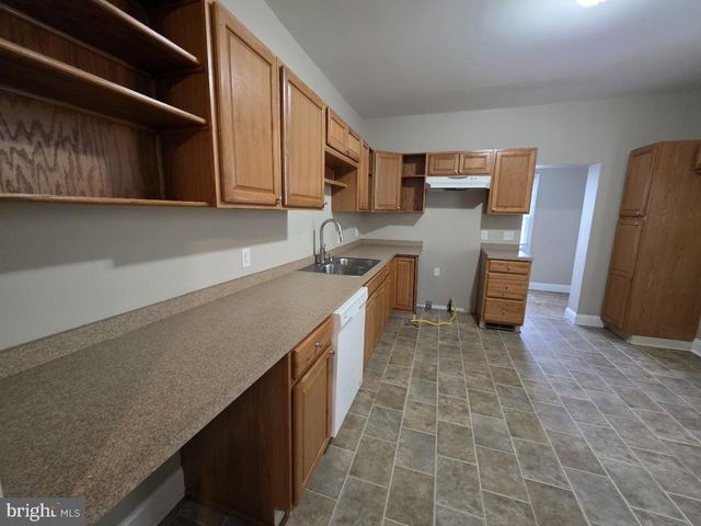 617 MONROE ST, Harrisburg, PA 17113