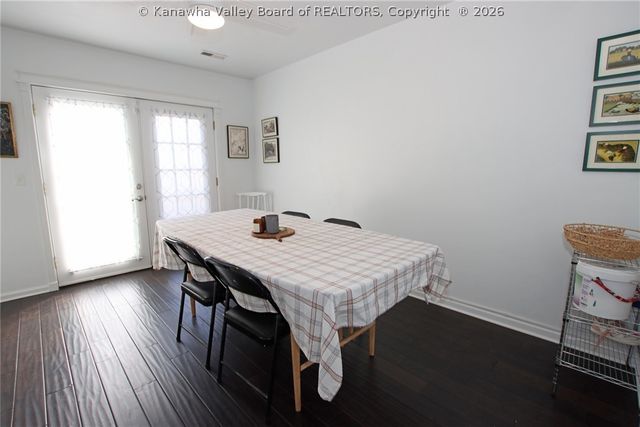 715 Woodland Drive, Nitro, WV 25143