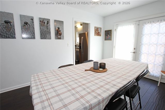 715 Woodland Drive, Nitro, WV 25143