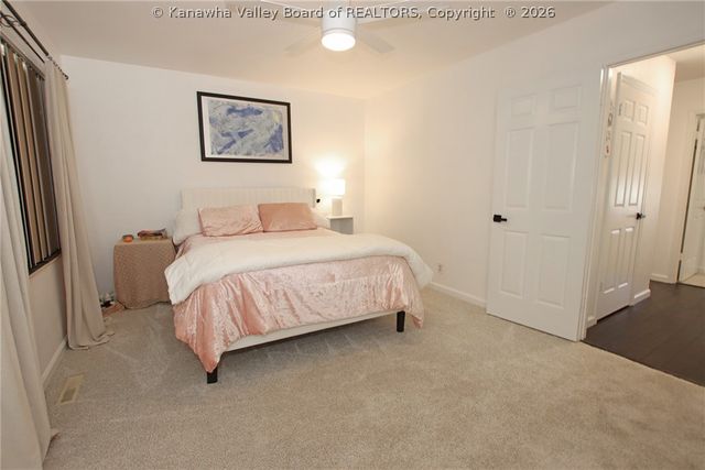 715 Woodland Drive, Nitro, WV 25143