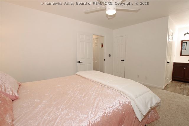 715 Woodland Drive, Nitro, WV 25143