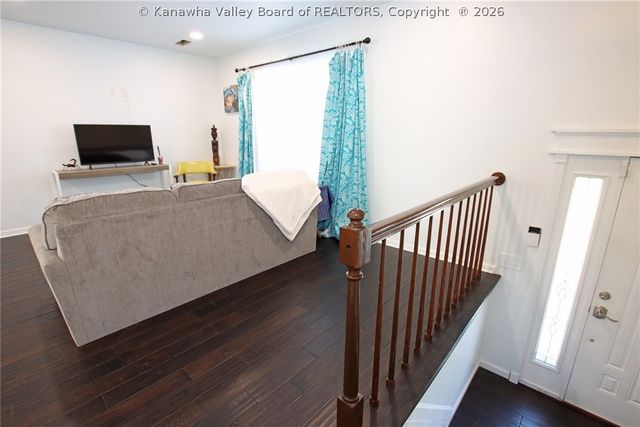 715 Woodland Drive, Nitro, WV 25143