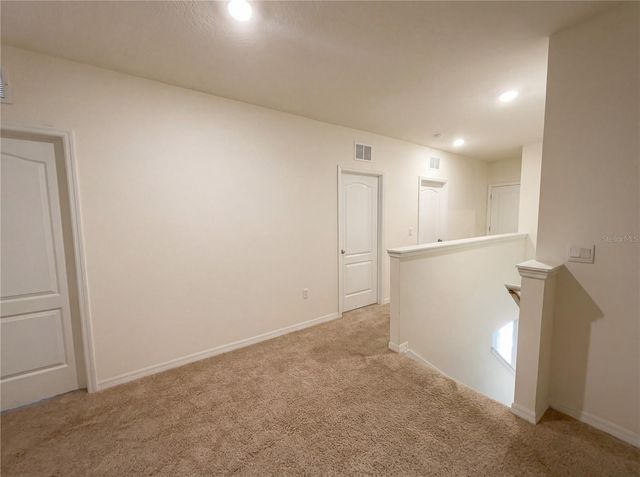 11327 AMBER RIDGE DRIVE, Zellwood, FL 32798