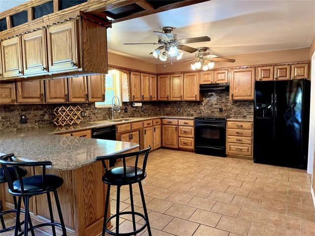 16351 Banner Road, Lexington, OK 73051