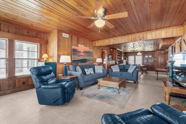 2202 S Ocean Blvd., North Myrtle Beach, SC 29582