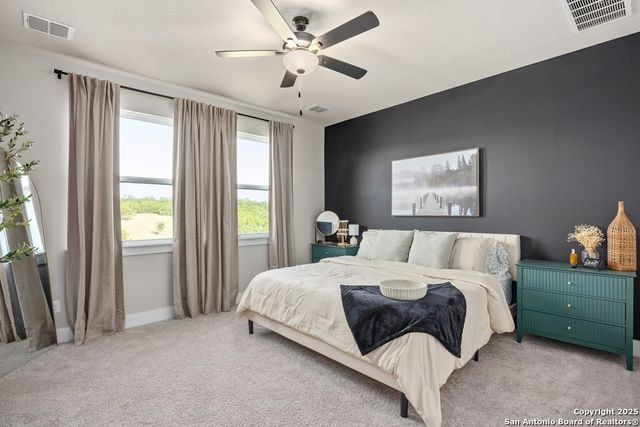 135 Lone Oak, Kerrville, TX 78028