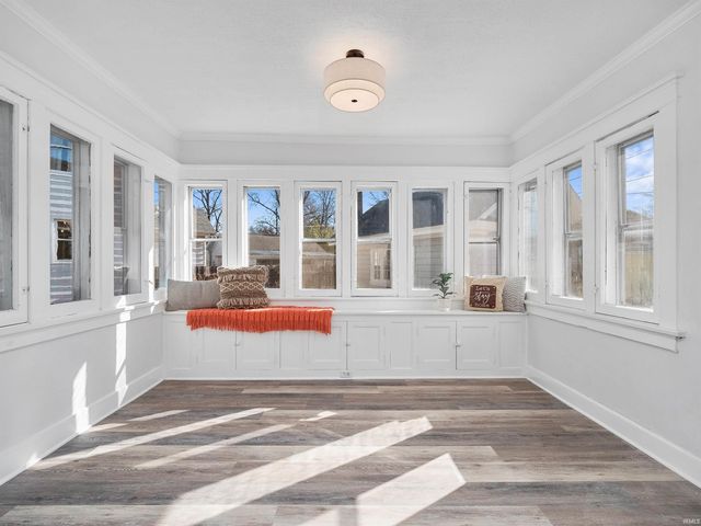 309 N Seminole Circle, Fort Wayne, IN 46807