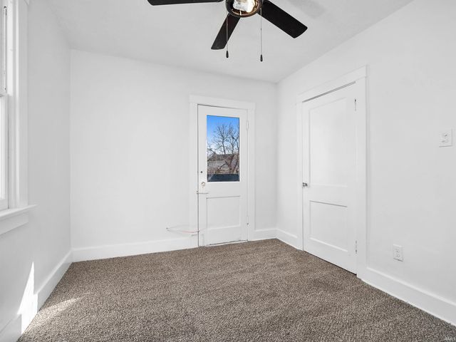 309 N Seminole Circle, Fort Wayne, IN 46807