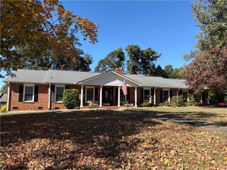 301 Woodlake Road, Anderson, SC 29621