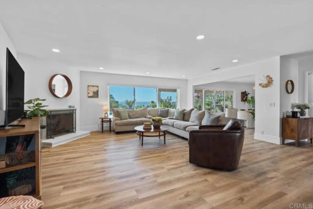 1724 Hacienda Place, El Cajon, CA 92020