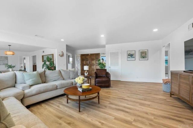 1724 Hacienda Place, El Cajon, CA 92020