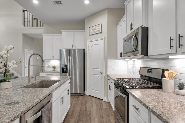 968 Youth Water Road, Montgomery, TX 77316