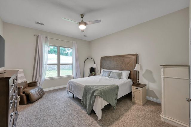 968 Youth Water Road, Montgomery, TX 77316