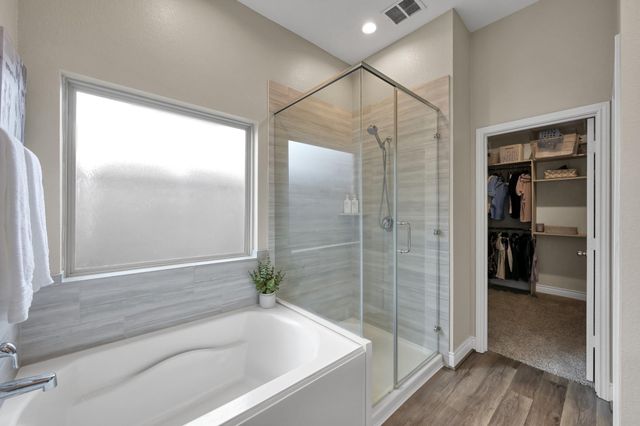 968 Youth Water Road, Montgomery, TX 77316