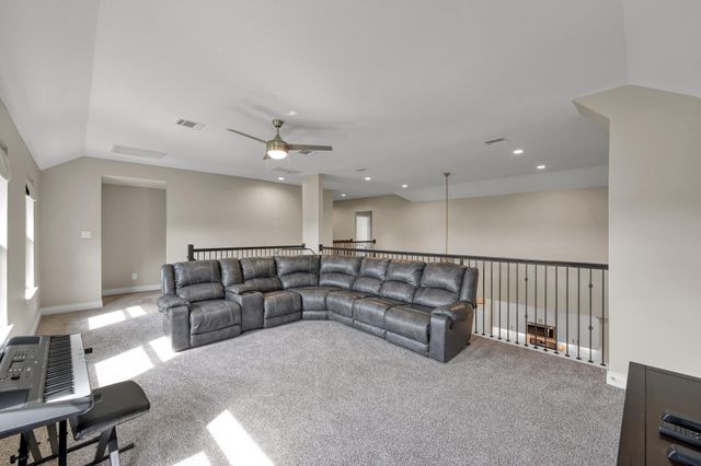 968 Youth Water Road, Montgomery, TX 77316