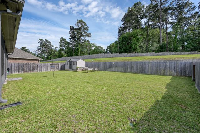 968 Youth Water Road, Montgomery, TX 77316