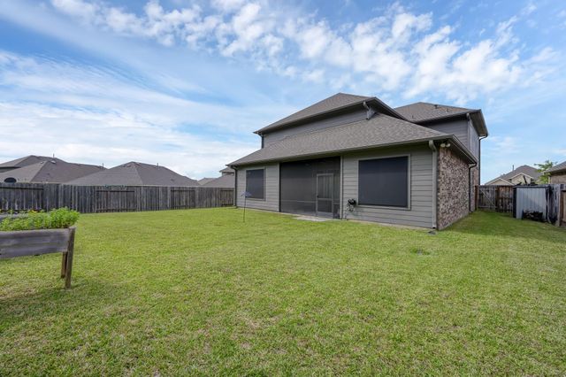 968 Youth Water Road, Montgomery, TX 77316