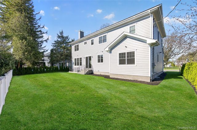 229 Brixton Road, Garden City, NY 11530
