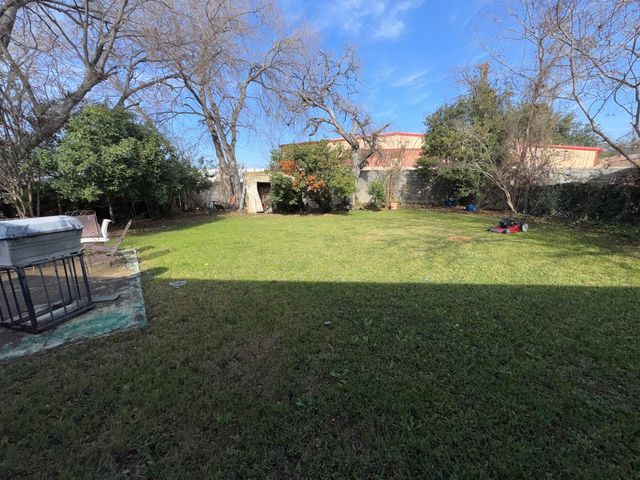 1416 Donald Avenue, Carrollton, TX 75006