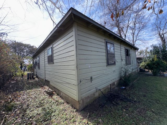 1416 Donald Avenue, Carrollton, TX 75006