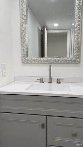 1332 Langholm Drive, Florissant, MO 63031