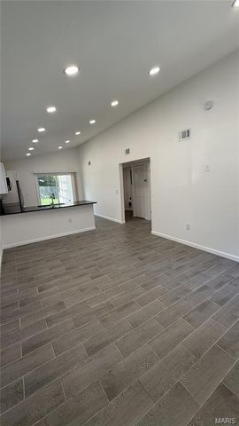 1332 Langholm Drive, Florissant, MO 63031