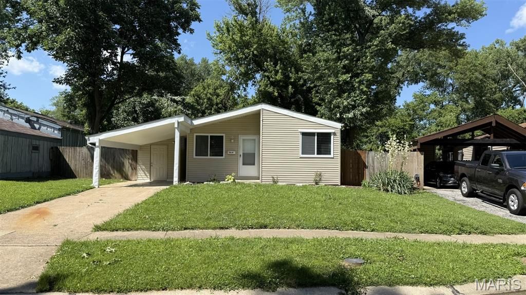 1332 Langholm Drive, Florissant, MO 63031